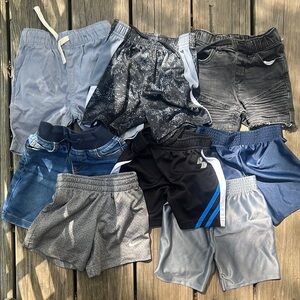 2T shorts lot